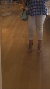 whitepants2
